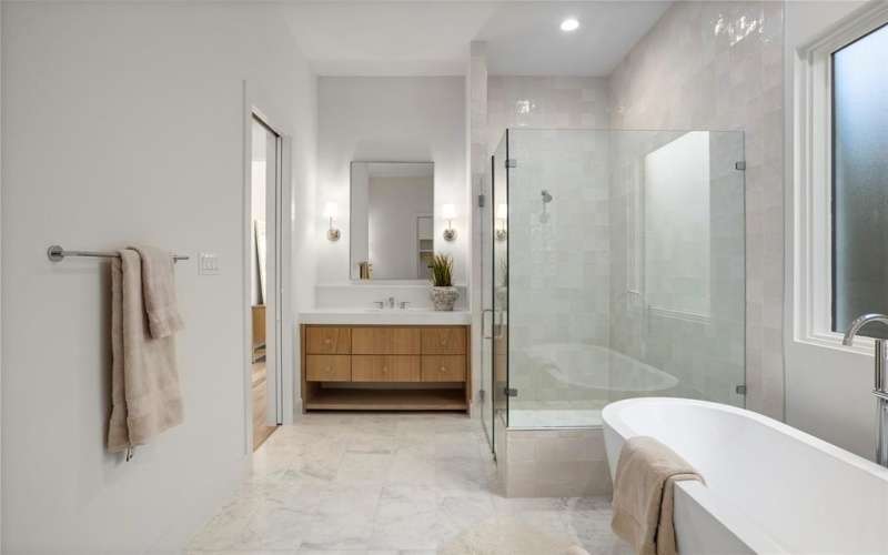 4511 Cowan Avenue, Dallas, TX 75209, 4 Habitaciones Habitaciones , ,5 BañosBaños,Residential,En Venta,4511 Cowan Avenue,0,21157188