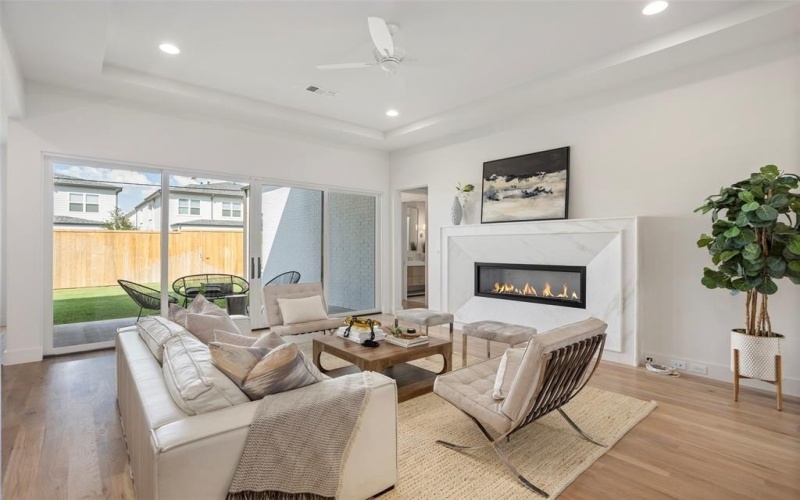 4511 Cowan Avenue, Dallas, TX 75209, 4 Habitaciones Habitaciones , ,5 BañosBaños,Residential,En Venta,4511 Cowan Avenue,0,21157188