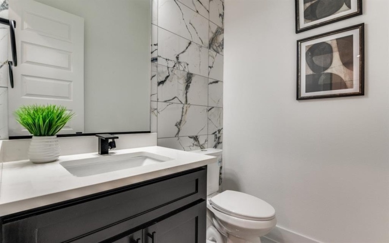 1700 Carriage Creek Drive, DeSoto, TX 75115, 4 Bedrooms Bedrooms, ,5 BathroomsBathrooms,Residential,For Sale,1700 Carriage Creek Drive,0,21157229