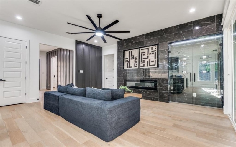 1700 Carriage Creek Drive, DeSoto, TX 75115, 4 Bedrooms Bedrooms, ,5 BathroomsBathrooms,Residential,For Sale,1700 Carriage Creek Drive,0,21157229