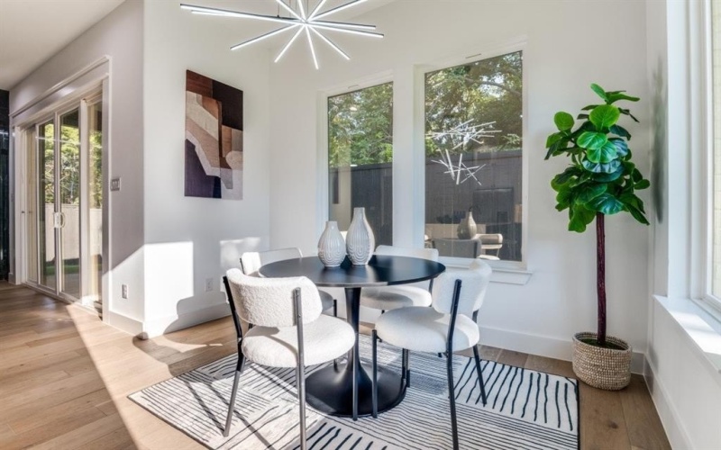 1700 Carriage Creek Drive, DeSoto, TX 75115, 4 Bedrooms Bedrooms, ,5 BathroomsBathrooms,Residential,For Sale,1700 Carriage Creek Drive,0,21157229