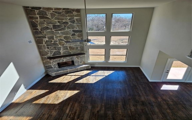 400 Willie's Court, Whitesboro, TX 76273, 4 Bedrooms Bedrooms, ,3 BathroomsBathrooms,Residential,For Sale,400 Willie's Court,0,21157232