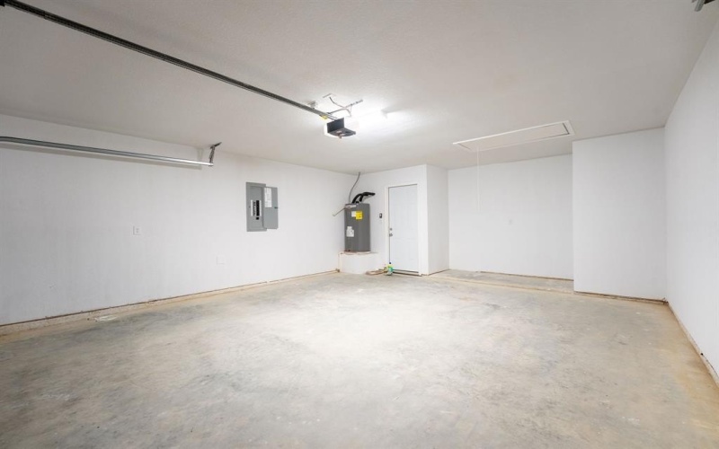 1032 Springview Lane, Mabank, TX 75147, 3 Bedrooms Bedrooms, ,2 BathroomsBathrooms,Residential,For Sale,1032 Springview Lane,0,21157308