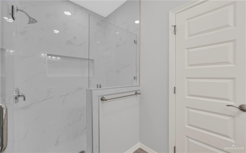 429 Serg Loop, Alamo, TX 78516, 3 Bedrooms Bedrooms, ,2 BathroomsBathrooms,Residential,For Sale,429 Serg Loop,0,492469