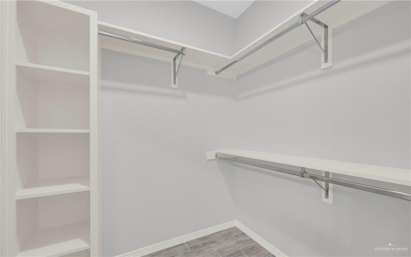 429 Serg Loop, Alamo, TX 78516, 3 Bedrooms Bedrooms, ,2 BathroomsBathrooms,Residential,For Sale,429 Serg Loop,0,492469