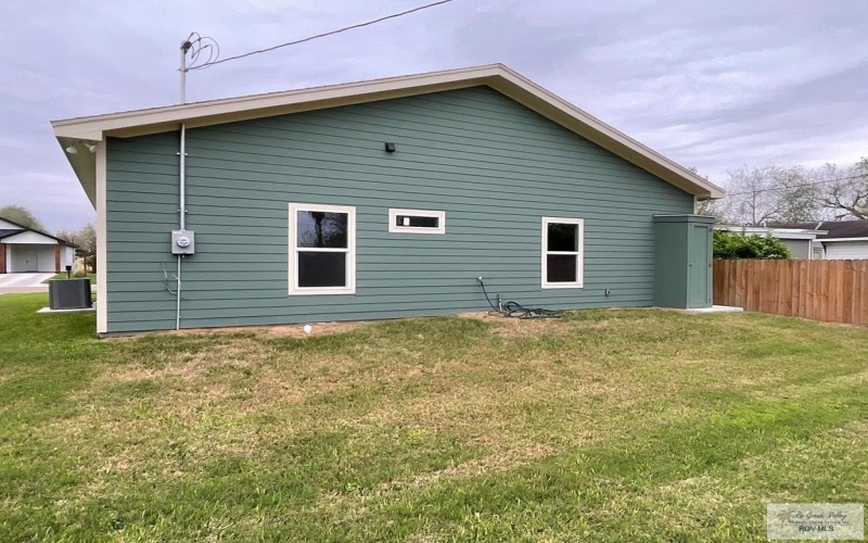 1410 W MONROE AVE., HARLINGEN, TX 78550, 3 Bedrooms Bedrooms, ,2 BathroomsBathrooms,Residential,For Sale,1410 W MONROE AVE.,0,29771426