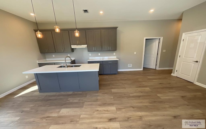 1410 W MONROE AVE., HARLINGEN, TX 78550, 3 Bedrooms Bedrooms, ,2 BathroomsBathrooms,Residential,For Sale,1410 W MONROE AVE.,0,29771426