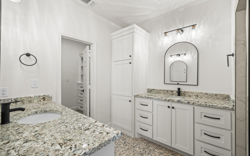 4050 Hawk Road, Ropesville, TX 79358, 3 Bedrooms Bedrooms, ,2 BathroomsBathrooms,Residential,For Sale,4050 Hawk Road,0,202600844