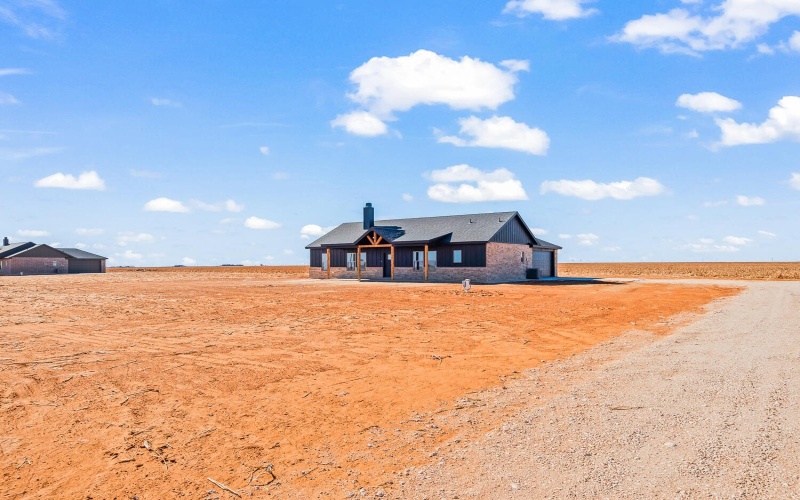 4050 Hawk Road, Ropesville, TX 79358, 3 Bedrooms Bedrooms, ,2 BathroomsBathrooms,Residential,For Sale,4050 Hawk Road,0,202600844