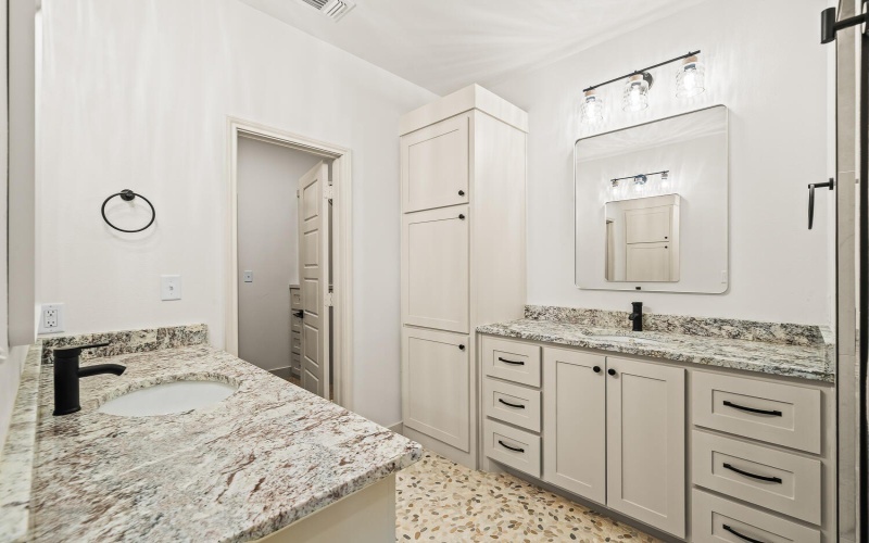 4056 Hawk Road, Ropesville, TX 79358, 3 Bedrooms Bedrooms, ,2 BathroomsBathrooms,Residential,For Sale,4056 Hawk Road,0,202600845