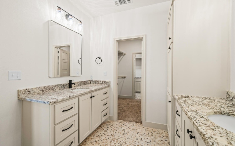 4056 Hawk Road, Ropesville, TX 79358, 3 Bedrooms Bedrooms, ,2 BathroomsBathrooms,Residential,For Sale,4056 Hawk Road,0,202600845