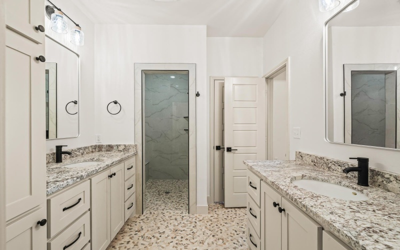 4056 Hawk Road, Ropesville, TX 79358, 3 Bedrooms Bedrooms, ,2 BathroomsBathrooms,Residential,For Sale,4056 Hawk Road,0,202600845