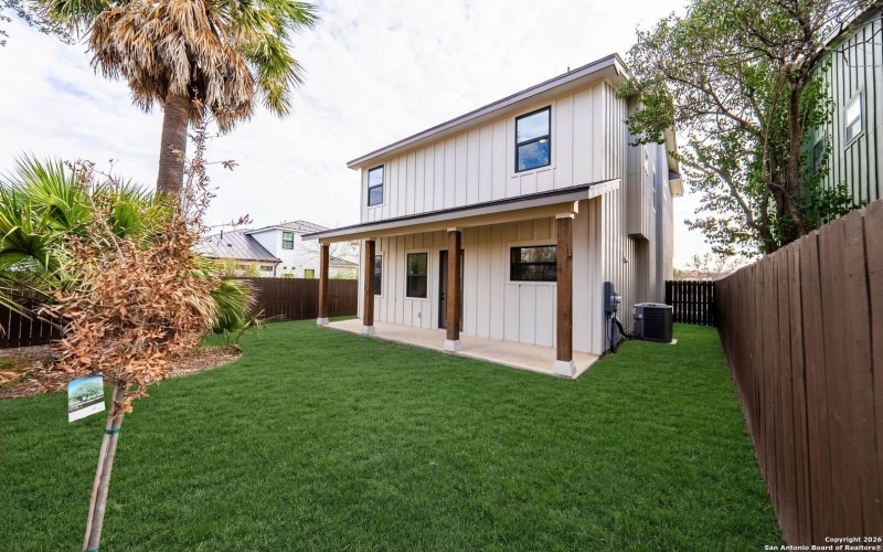 1939 W French Pl, San Antonio, TX 78201, 3 Habitaciones Habitaciones , ,2 BañosBaños,Residential,En Venta,1939 W French Pl,0,1934504