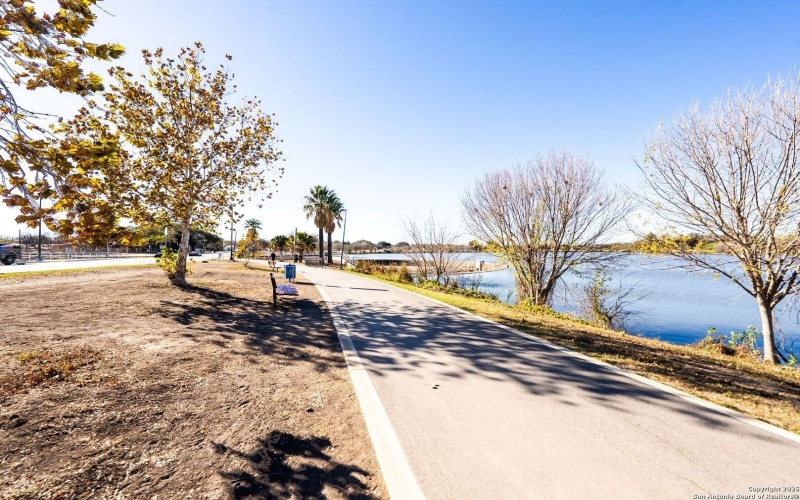 1939 W French Pl, San Antonio, TX 78201, 3 Habitaciones Habitaciones , ,2 BañosBaños,Residential,En Venta,1939 W French Pl,0,1934504