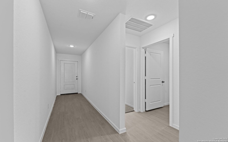 100 Ellendale Place, Fredericksburg, TX 78624, 4 Habitaciones Habitaciones , ,2 BañosBaños,Residential,En Venta,100 Ellendale Place,0,1934669