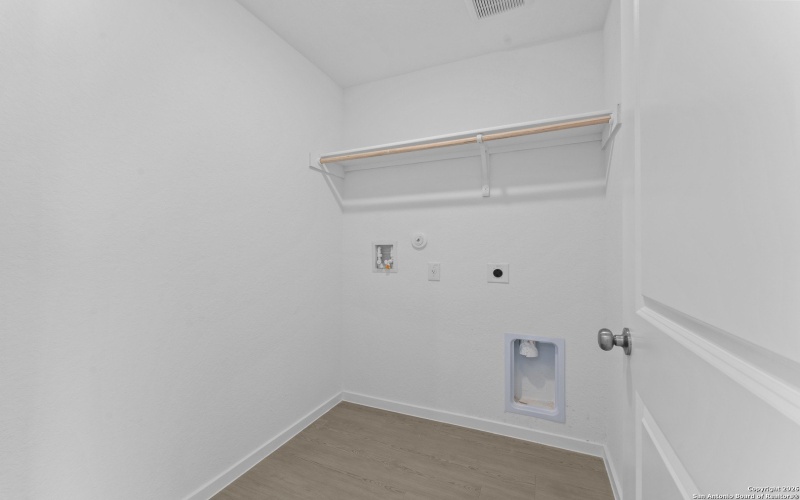 116 Ellendale Place, Fredericksburg, TX 78624, 4 Bedrooms Bedrooms, ,2 BathroomsBathrooms,Residential,For Sale,116 Ellendale Place,0,1934780