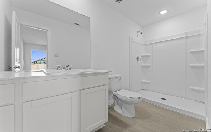 106 Ellendale Place, Fredericksburg, TX 78624, 3 Bedrooms Bedrooms, ,2 BathroomsBathrooms,Residential,For Sale,106 Ellendale Place,0,1934782