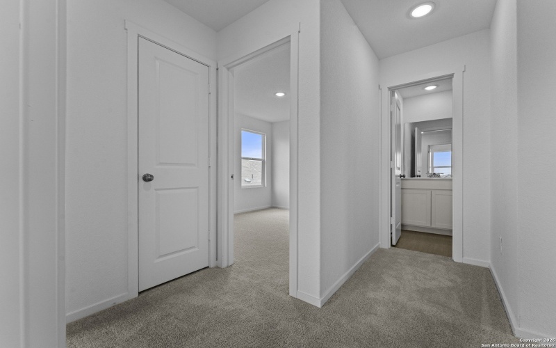 1834 Stonechat, New Braunfels, TX 78130, 4 Bedrooms Bedrooms, ,2 BathroomsBathrooms,Residential,For Sale,1834 Stonechat,0,1934789