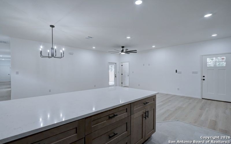 214 Uvalde, San Antonio, TX 78210, 4 Habitaciones Habitaciones , ,2 BañosBaños,Residential,En Venta,214 Uvalde,0,1934800