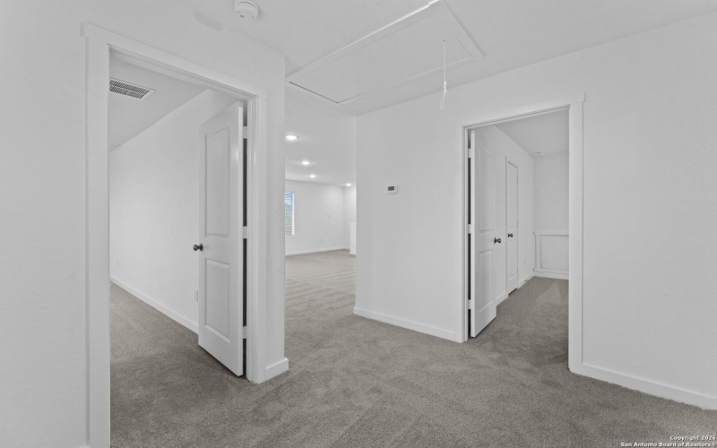 1867 Nuthatch Ridge, New Braunfels, TX 78130, 5 Habitaciones Habitaciones , ,3 BañosBaños,Residential,En Venta,1867 Nuthatch Ridge,0,1934814