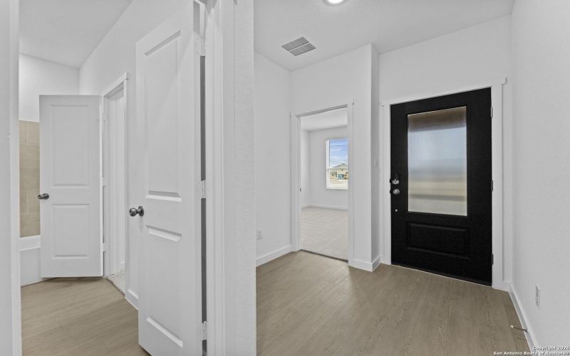 1867 Nuthatch Ridge, New Braunfels, TX 78130, 5 Habitaciones Habitaciones , ,3 BañosBaños,Residential,En Venta,1867 Nuthatch Ridge,0,1934814