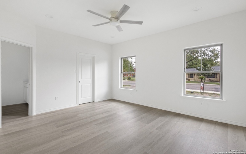 223 Florencia Ave, San Antonio, TX 78228, 3 Bedrooms Bedrooms, ,2 BathroomsBathrooms,Residential,For Sale,223 Florencia Ave,0,1934836