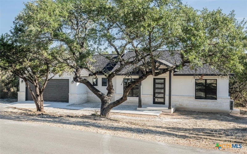 1229 Stallion Springs Drive, Fischer, TX 78623, 4 Bedrooms Bedrooms, ,2 BathroomsBathrooms,Residential,For Sale,1229 Stallion Springs Drive,0,602251