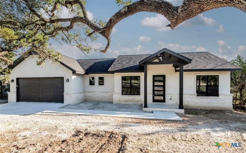 1229 Stallion Springs Drive, Fischer, TX 78623, 4 Bedrooms Bedrooms, ,2 BathroomsBathrooms,Residential,For Sale,1229 Stallion Springs Drive,0,602251