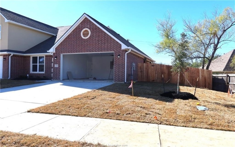 2000 Reagan Court, Bryan, TX 77802, 3 Bedrooms Bedrooms, ,2 BathroomsBathrooms,Residential,For Sale,2000 Reagan Court,0,26000706