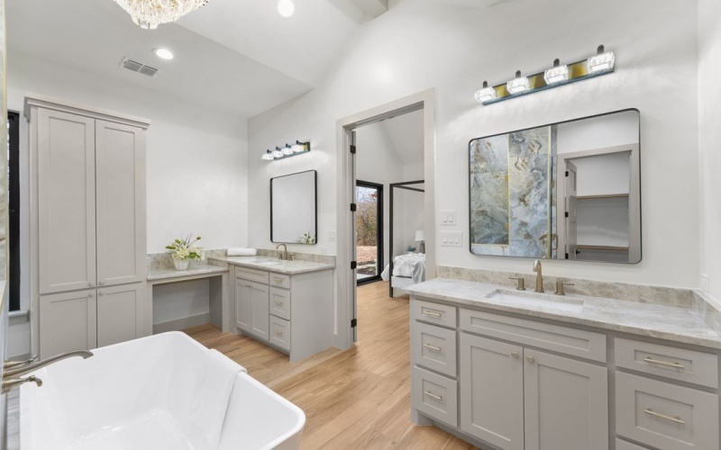 14120 Park Way, Malakoff, TX 75148, 5 Bedrooms Bedrooms, ,3 BathroomsBathrooms,Residential,For Sale,14120 Park Way,0,110198