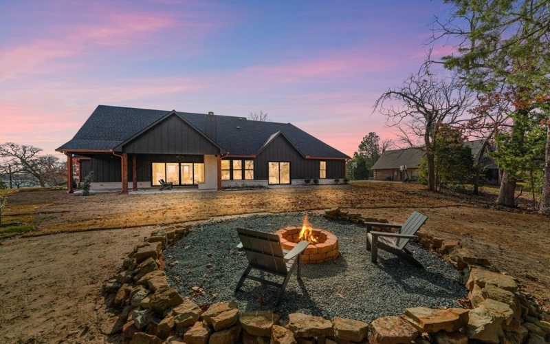 14120 Park Way, Malakoff, TX 75148, 5 Bedrooms Bedrooms, ,3 BathroomsBathrooms,Residential,For Sale,14120 Park Way,0,110198