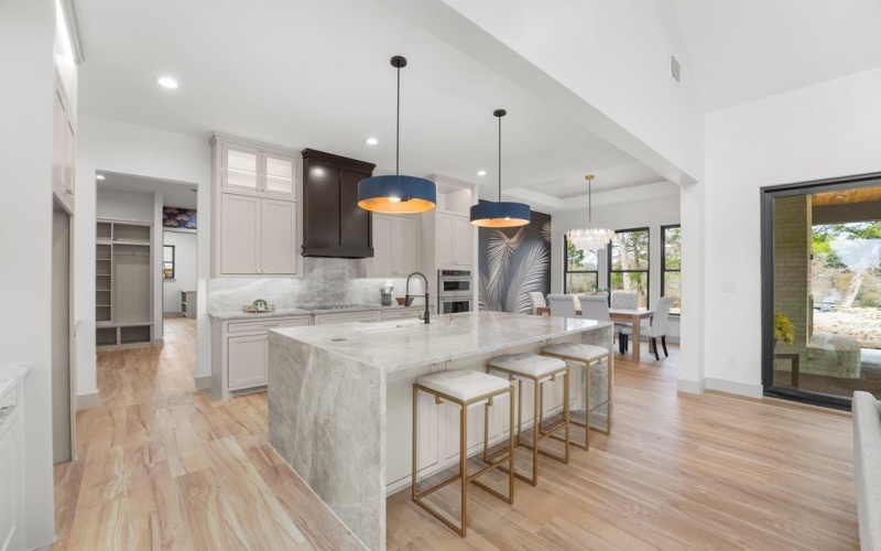 14120 Park Way, Malakoff, TX 75148, 5 Bedrooms Bedrooms, ,3 BathroomsBathrooms,Residential,For Sale,14120 Park Way,0,110198