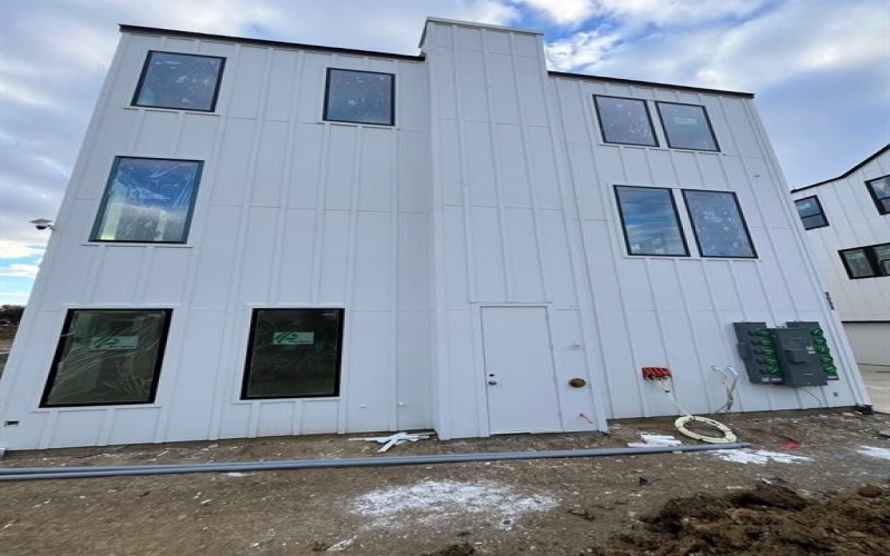 4631 Sylvester Street #101-109, Dallas, TX 75219, 29 Habitaciones Habitaciones , ,24 BañosBaños,Residential Multi Family,En Venta,4631 Sylvester Street,0,21150599