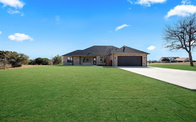 7164 Carnoustie Drive, Cleburne, TX 76033, 3 Bedrooms Bedrooms, ,2 BathroomsBathrooms,Residential,For Sale,7164 Carnoustie Drive,0,21153826