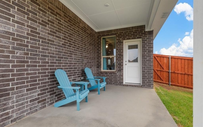 122 STANTON Avenue, Rhome, TX 76078, 5 Habitaciones Habitaciones , ,3 BañosBaños,Residential,En Venta,122 STANTON Avenue,0,21156061