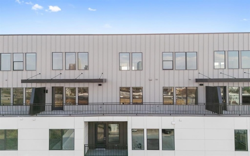 1900 S Ervay Street #608, Dallas, TX 75215, 2 Bedrooms Bedrooms, ,2 BathroomsBathrooms,Residential,For Sale,1900 S Ervay Street,0,21156415