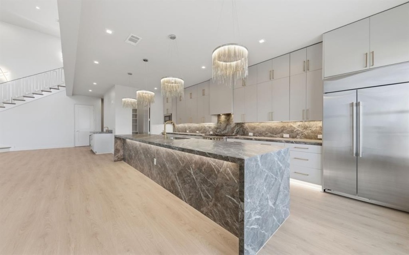 1900 S Ervay Street #608, Dallas, TX 75215, 2 Bedrooms Bedrooms, ,2 BathroomsBathrooms,Residential,For Sale,1900 S Ervay Street,0,21156415