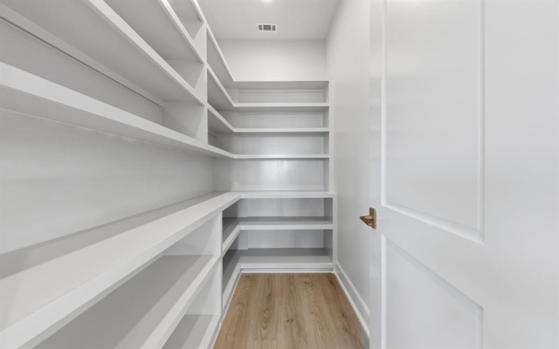 1900 S Ervay Street #608, Dallas, TX 75215, 2 Bedrooms Bedrooms, ,2 BathroomsBathrooms,Residential,For Sale,1900 S Ervay Street,0,21156415