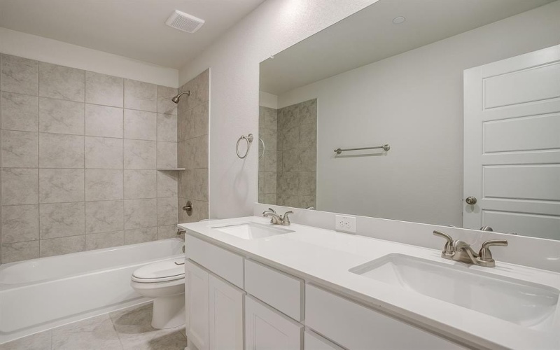 808 Homeplace Circle, Mansfield, TX 76063, 3 Bedrooms Bedrooms, ,2 BathroomsBathrooms,Residential,For Sale,808 Homeplace Circle,0,21157453