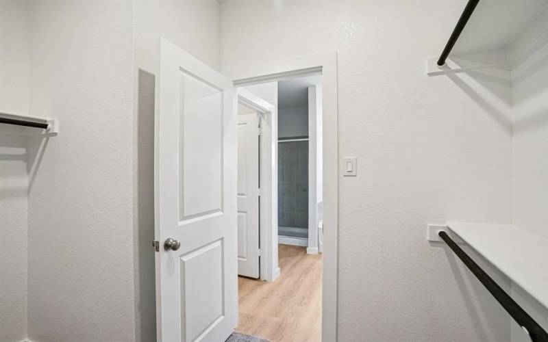 1613 Mahogany Avenue, Alvarado, TX 76009, 3 Habitaciones Habitaciones , ,2 BañosBaños,Residential,En Venta,1613 Mahogany Avenue,0,21157502