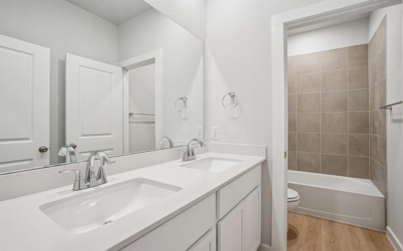 1613 Mahogany Avenue, Alvarado, TX 76009, 3 Habitaciones Habitaciones , ,2 BañosBaños,Residential,En Venta,1613 Mahogany Avenue,0,21157502