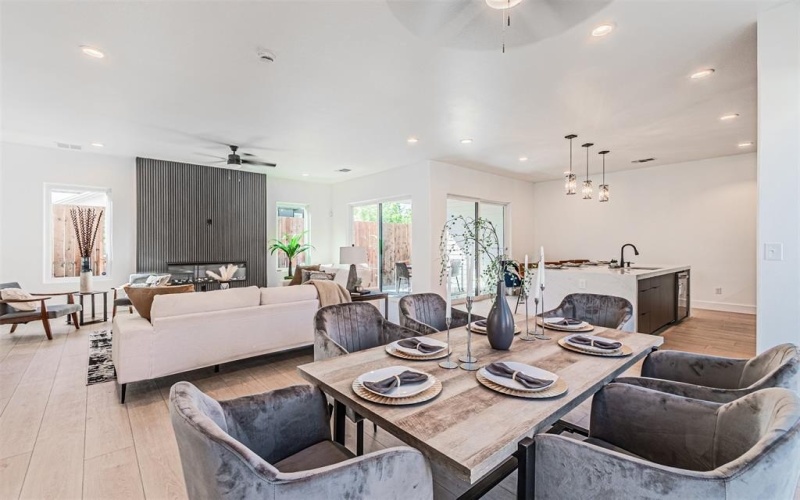 4319 Sylvester Street, Dallas, TX 75219, 3 Bedrooms Bedrooms, ,2 BathroomsBathrooms,Residential,For Sale,4319 Sylvester Street,0,21157512