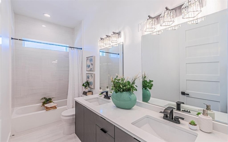 4319 Sylvester Street, Dallas, TX 75219, 3 Bedrooms Bedrooms, ,2 BathroomsBathrooms,Residential,For Sale,4319 Sylvester Street,0,21157512