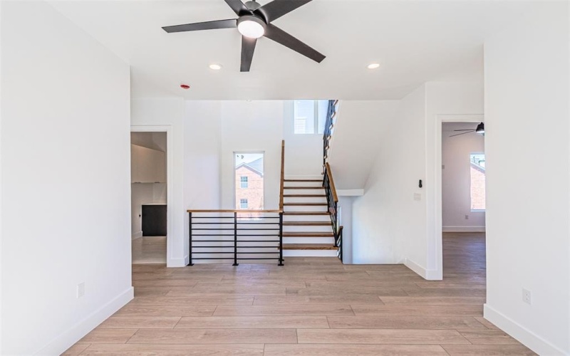 4309 SYLVESTER Street, Dallas, TX 75219, 4 Habitaciones Habitaciones , ,3 BañosBaños,Residential,En Venta,4309 SYLVESTER Street,0,21157567