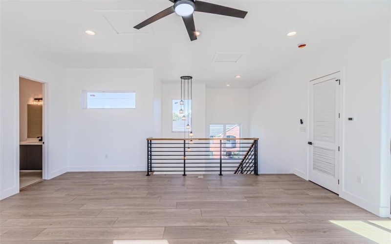 4309 SYLVESTER Street, Dallas, TX 75219, 4 Habitaciones Habitaciones , ,3 BañosBaños,Residential,En Venta,4309 SYLVESTER Street,0,21157567