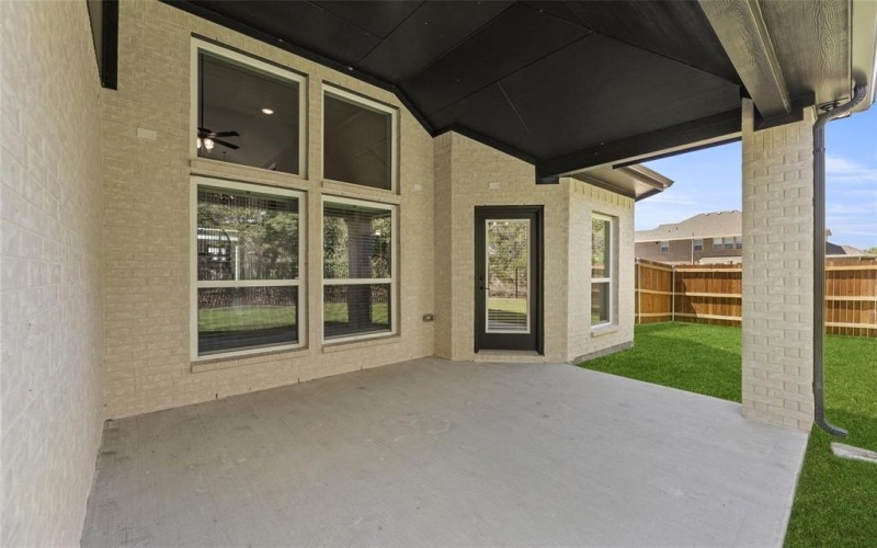 695 Cherry Bark Trail, Waxahachie, TX 75165, 4 Habitaciones Habitaciones , ,3 BañosBaños,Residential,En Venta,695 Cherry Bark Trail,20343990