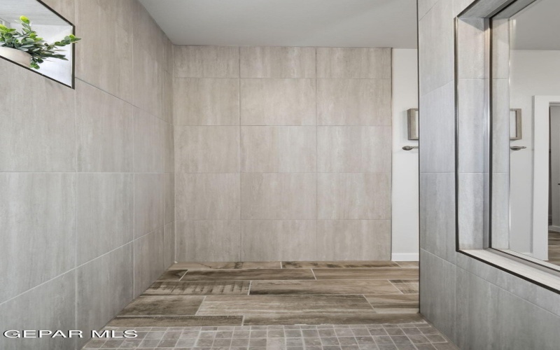 5740 Adamsville Avenue, El Paso, TX 79934, 3 Bedrooms Bedrooms, ,1 BathroomBathrooms,Residential,For Sale,5740 Adamsville Avenue,0,935433