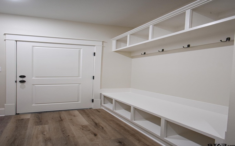 21043 Patriot Circle, Tyler, TX 75703, 4 Bedrooms Bedrooms, ,3 BathroomsBathrooms,Residential,For Sale,21043 Patriot Circle,0,26000945