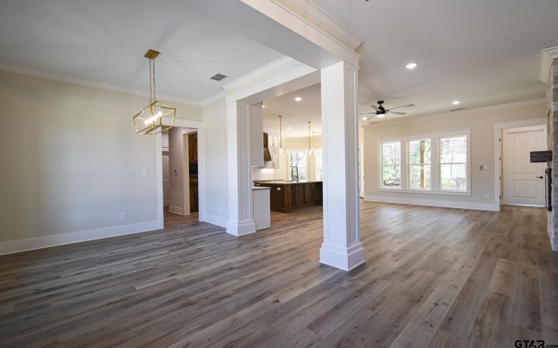 21043 Patriot Circle, Tyler, TX 75703, 4 Bedrooms Bedrooms, ,3 BathroomsBathrooms,Residential,For Sale,21043 Patriot Circle,0,26000945