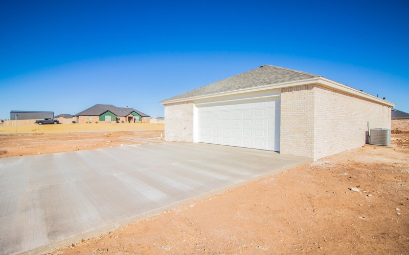 1011 County Rd 7715, Lubbock, TX 79423, 4 Bedrooms Bedrooms, ,3 BathroomsBathrooms,Residential,For Sale,1011 County Rd 7715,0,202600890